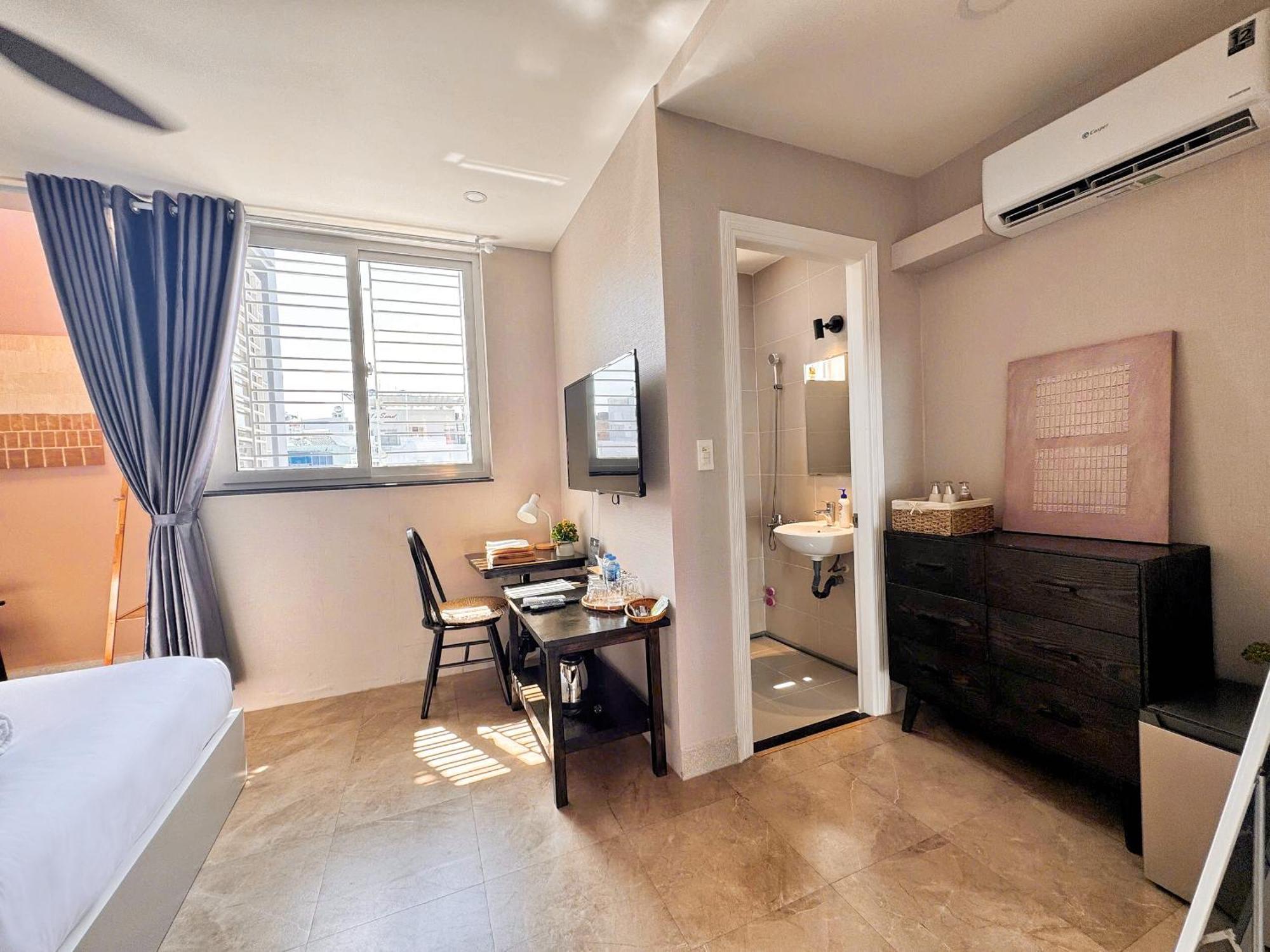 Hemtouch House Hotel Ho Chi Minh City Exterior photo