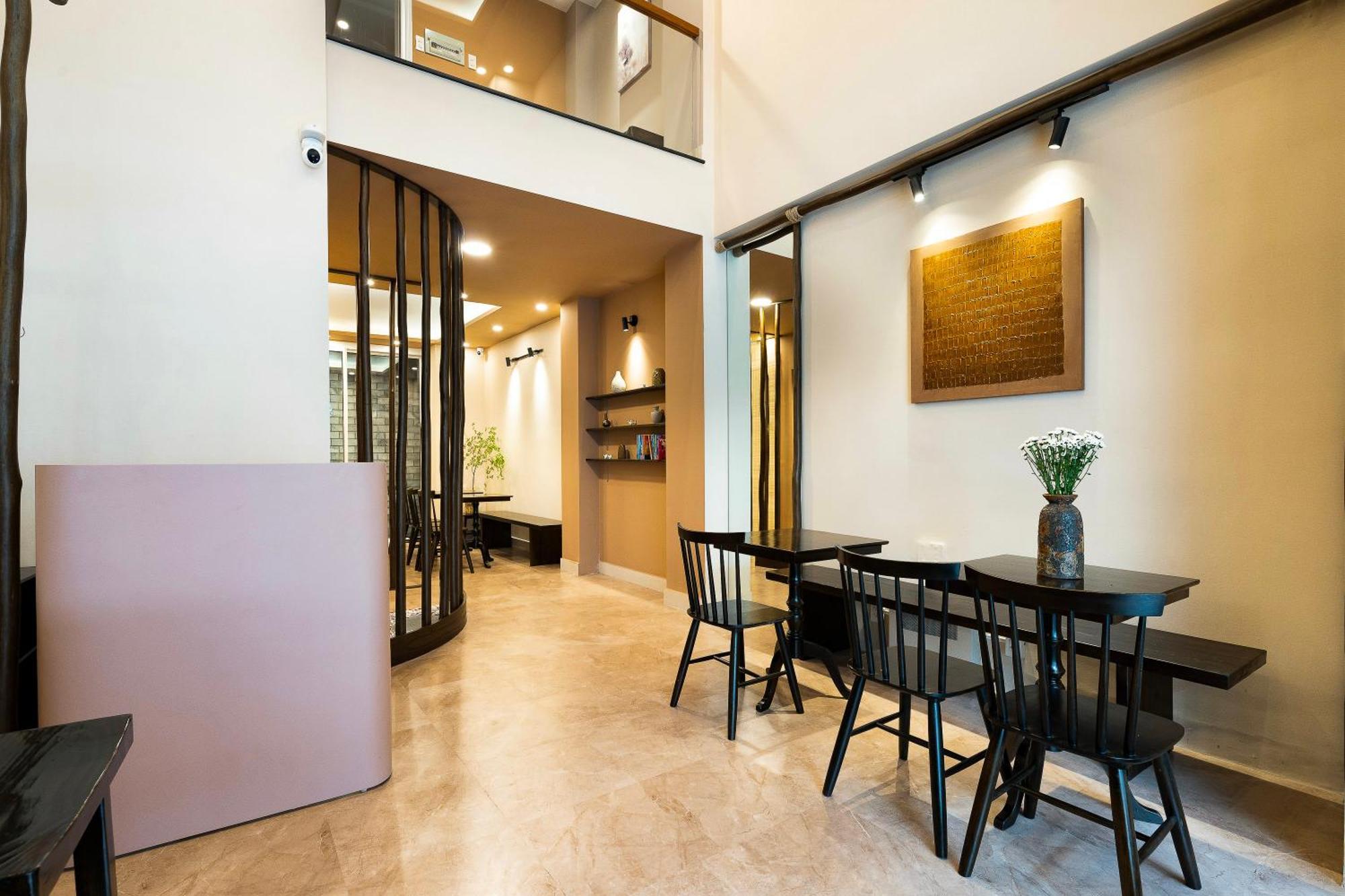 Hemtouch House Hotel Ho Chi Minh City Exterior photo