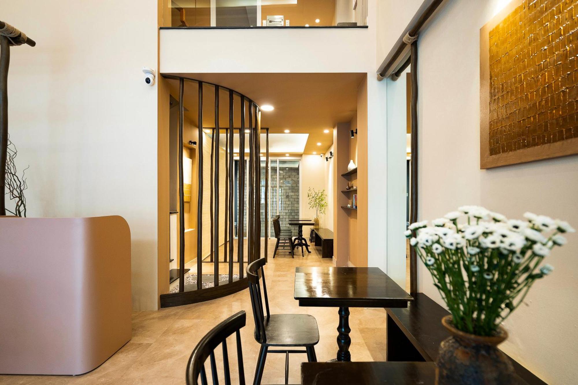 Hemtouch House Hotel Ho Chi Minh City Exterior photo
