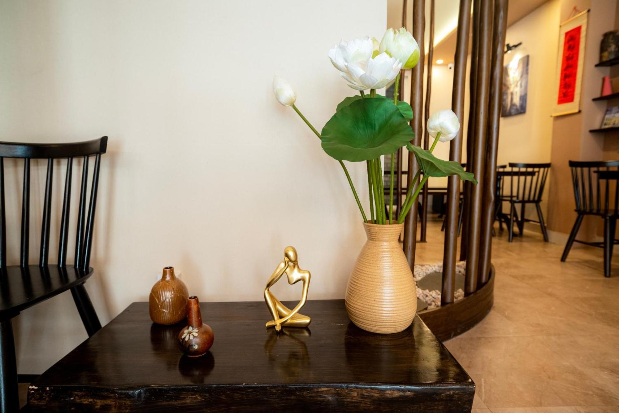 Hemtouch House Hotel Ho Chi Minh City Exterior photo
